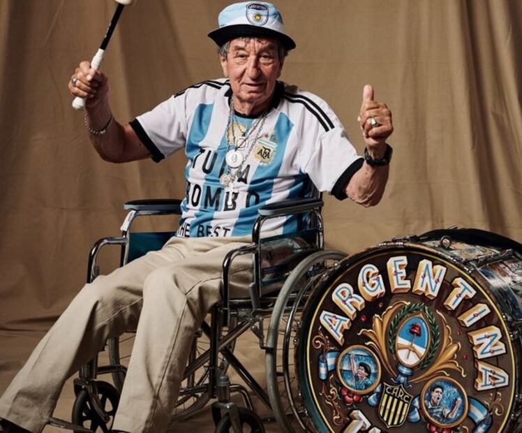 El Tula, dejó un legado imborrable como hincha incondicional de la Selección Argentina. Fuente: Instagram @fifa