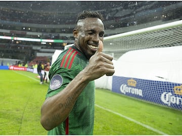 DT de Colombia: '(Julián) Quiñones decidió jugar para México, hablamos con él'