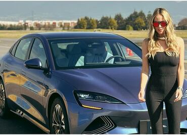 Vanessa Huppenkothen libró terrible accidente automovilístico en la madrugada