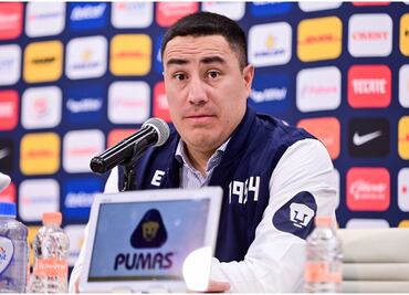 Efraín Juárez recibe apoyo de la afición tras la victoria: “esos son los huev… que necesitaba Pumas”