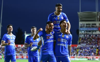 Cruz Azul vence al Necaxa y rompe su mala racha antes de la partida de Erik Lira