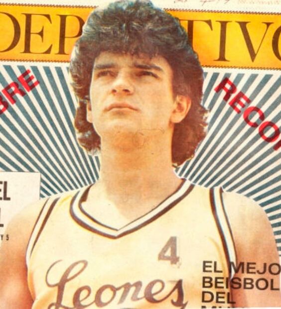 Ricardo Arjona, de estrella de básquetbol a ídolo musical