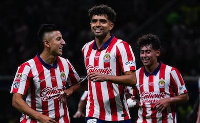 Tormenta de goles: Chivas destroza a Xolos tras más de dos horas de retraso