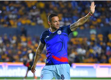 Jesús Dueñas es despedido de Cruz Azul