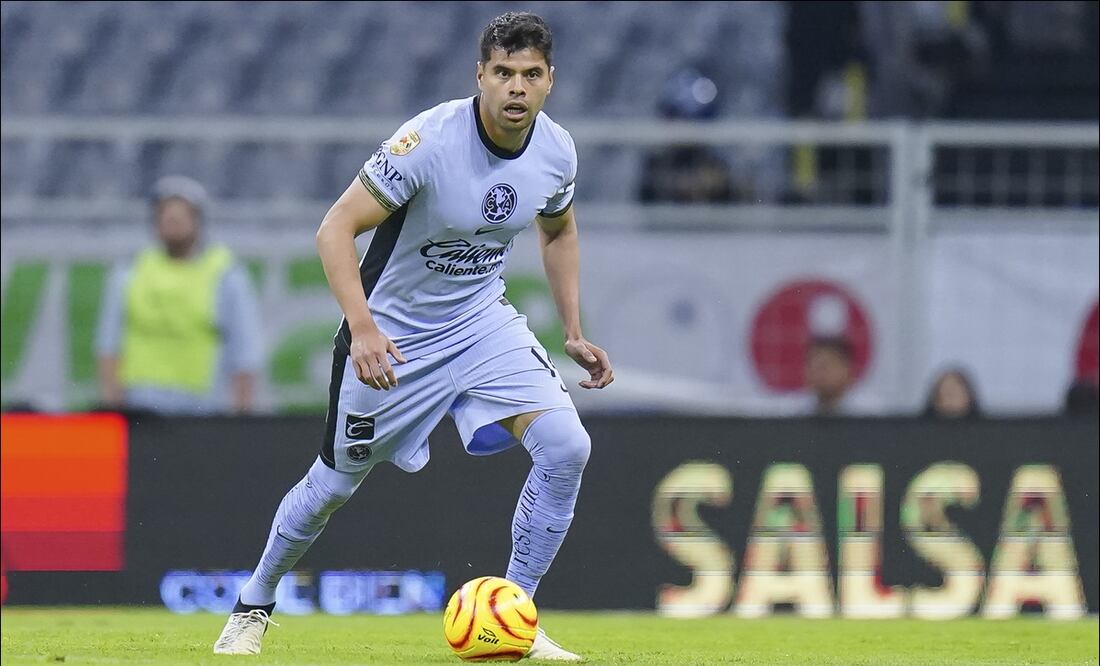 Néstor Araujo, en un partido del América. FOTO: Imago7
