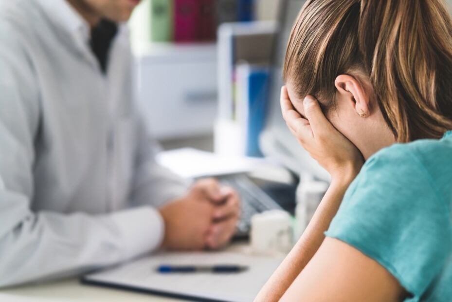 Le cobran 40 dólares a paciente por llorar durante consulta médica 