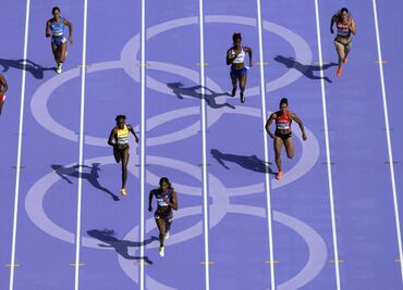 Cecilia Tamayo finaliza séptima e irá al repechaje de los 200m