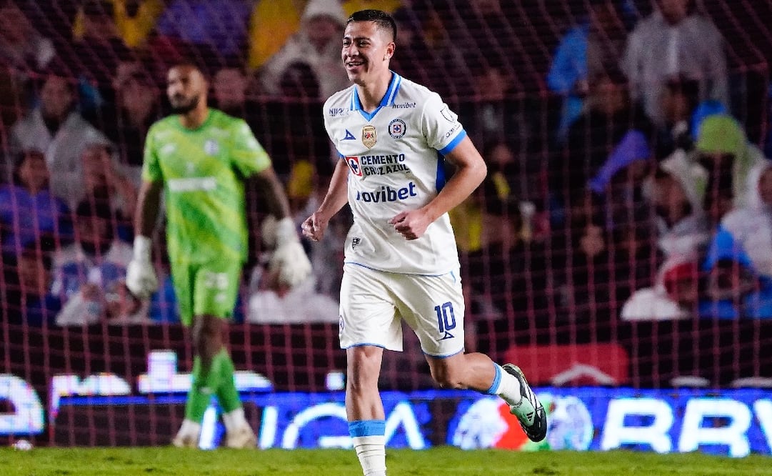 Cruz Azul venció a Querétaro Foto: Imago7