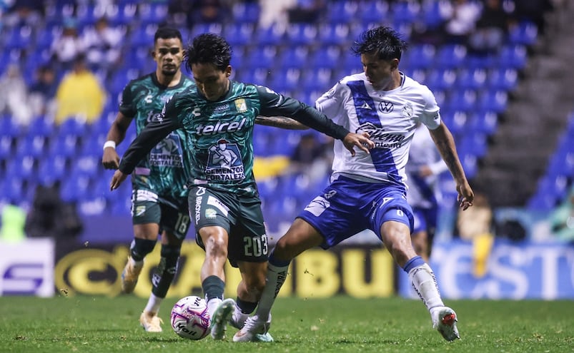 León deja escapar la victoria ante Puebla y termina con diez jugadores en la Jornada 11. 