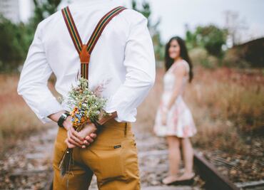 Universidad da curso de “relaciones sentimentales” para acabar con la soltería