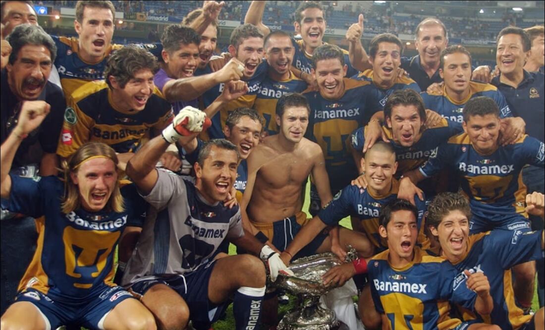 Los Pumas celebran tras haber ganado el Trofeo Santiago Bernabéu. FOTO: Especial