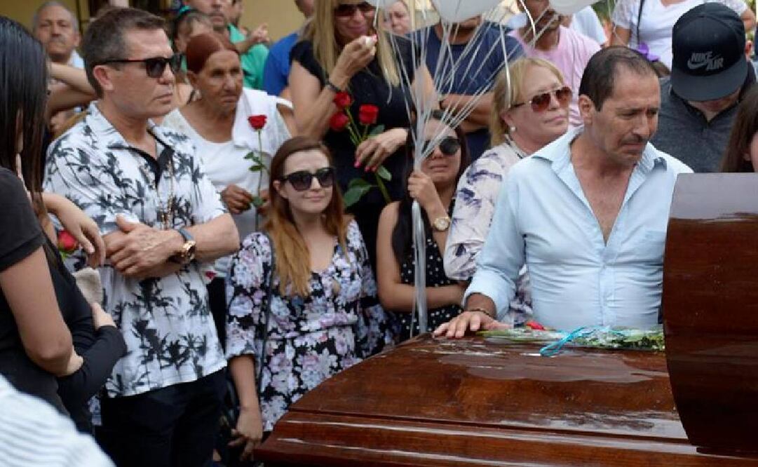 En 2017, Julio César Chávez sufrió el asesinato de uno de sus hermanos. Foto: Especial