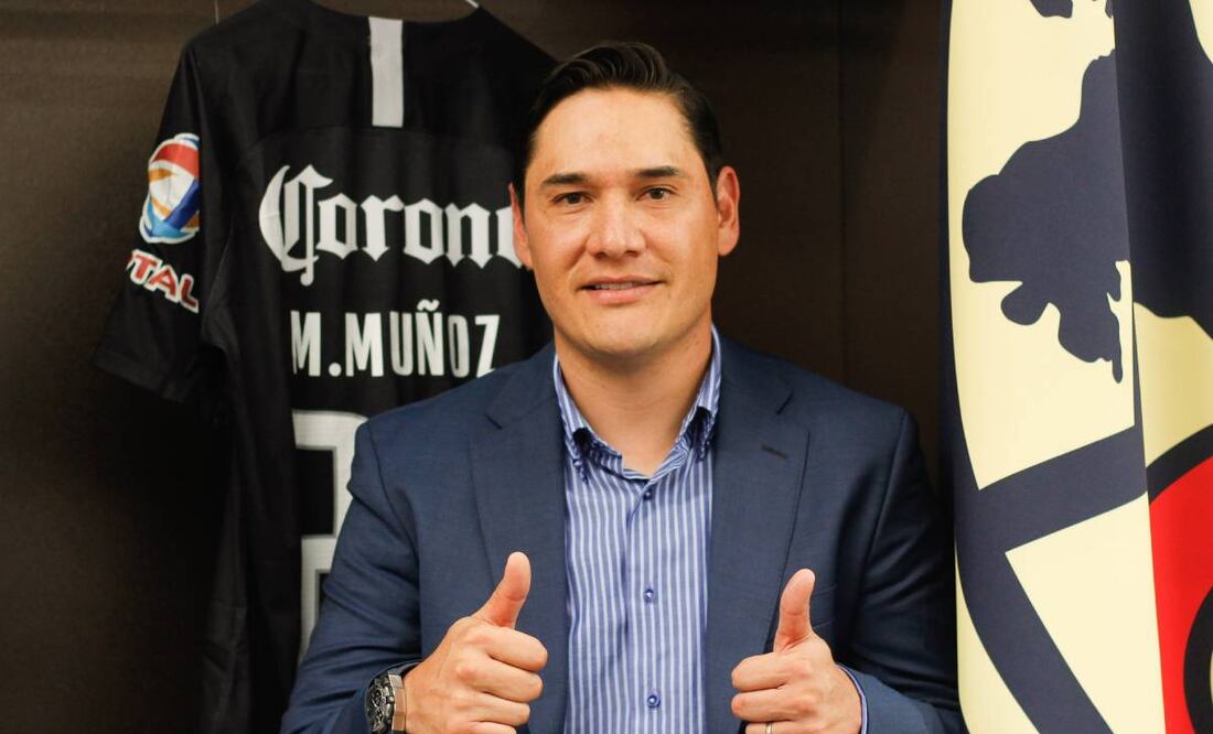 Moisés Muñoz pidió no hacer conjeturas antes del Clásico Joven. Foto: Imago7.