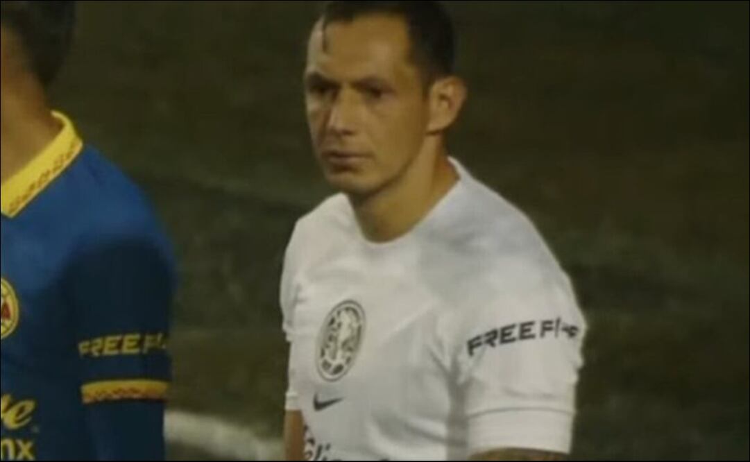 Rodolfo Cota defendió por primera ocasión la puerta del América. FOTO: Captura