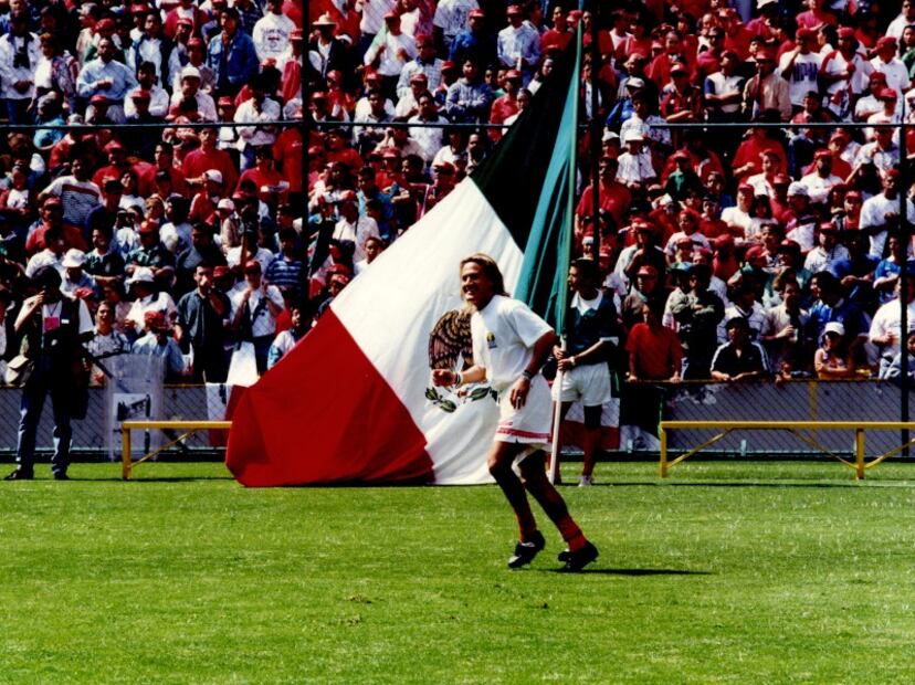 Luis Hernández “El Matador” ahora será comentarista de la Champions League