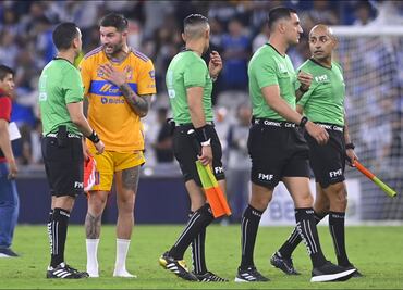 Los Tigres se quejan del arbitraje en el Clásico Regio; destacan que se sienten frustrados