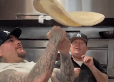 Andy Ruiz aprendió a hacer pizzas antes de abrir su propio restaurante