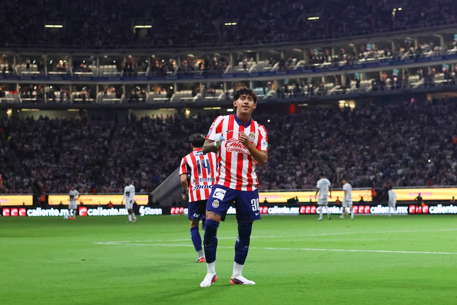 Santiago Sandoval celebrando después de anotar el primer tanto a Pumas al minuto 3'/ Foto: Imago7