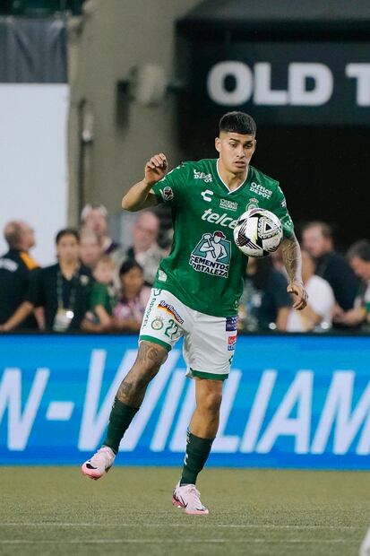 Adonis Frías, durante un partido con el Léon. FOTO: Imago7