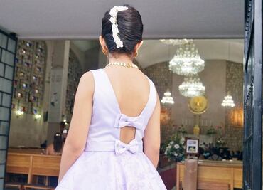 10 ideas de peinados fáciles para lucir elegante en una boda como invitada