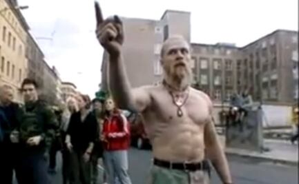 Techno Vikingo, la loca historia del primer hombre-meme