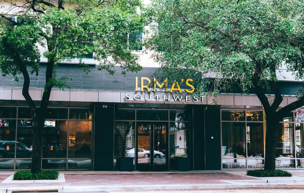 Dejan 10 mil dólares de propina para ayudar a restaurante por coronavirus