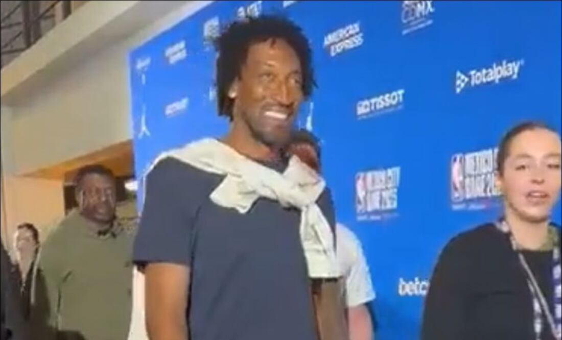 Scottie Pippen en el juego de NBA en México - Foto: Especial