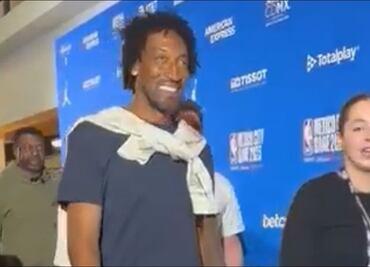 El histórico Scottie Pippen asiste a la Arena CDMX para disfrutar de la NBA