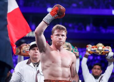 Canelo Álvarez revela que nunca tomó clases formales de inglés: "De un día para otro, ya lo hablaba"