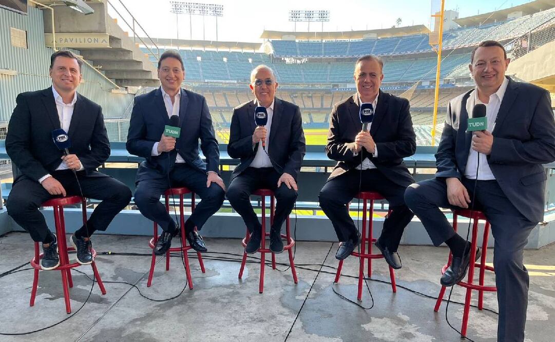 Enrique Burak, Antonio de Valdés y Pepe Segarra, 'Los Tres Amigos', se reencontraron en un programa dedicado a Fernando Valenzuela. Foto: @pepesegarra