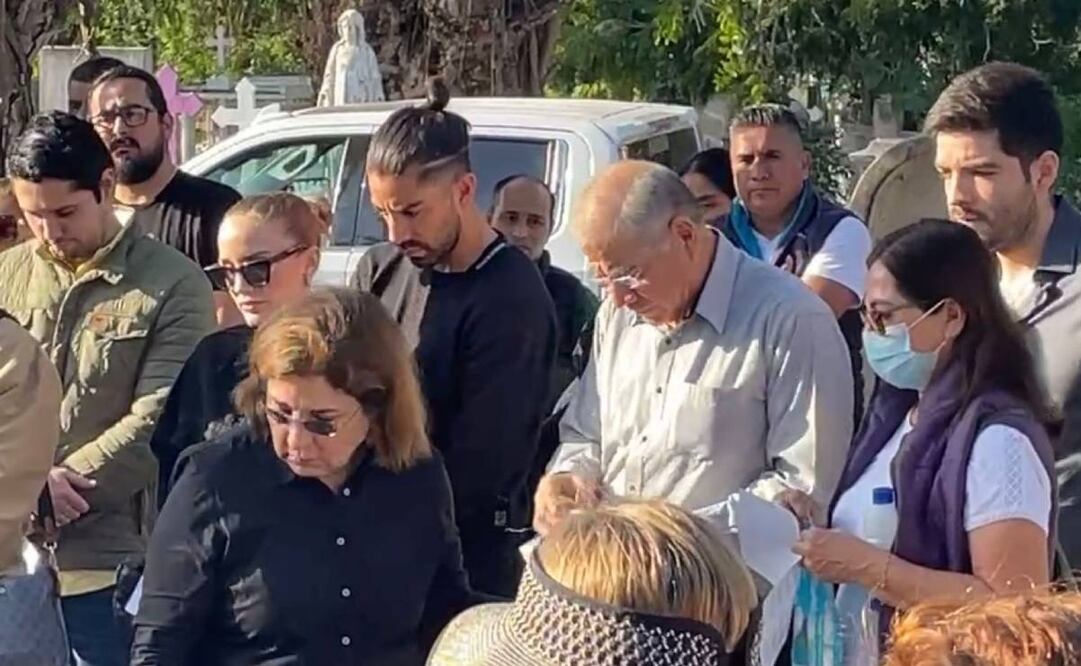 Rodolfo Pizarro se veía muy consternado por el asesinato de su tía. Foto: Especial