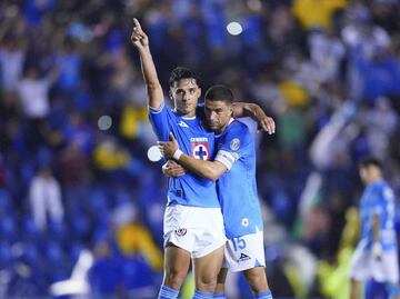 Faravelli rinde homenaje a Juan Izquierdo con su gol contra el América