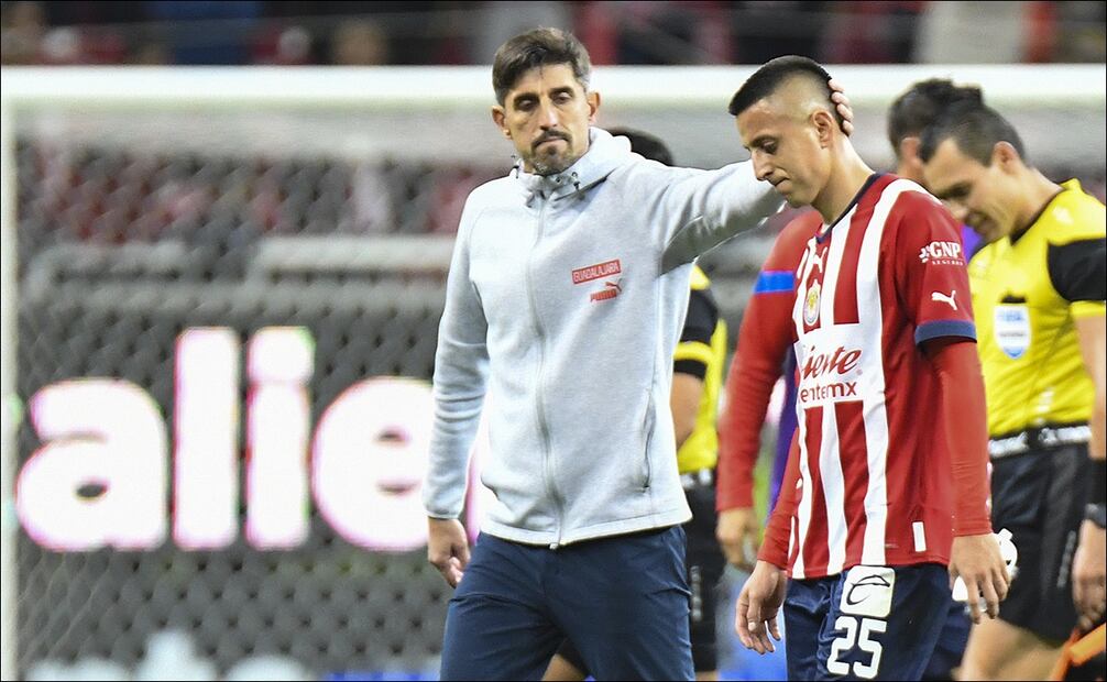 Veljko Paunovic envió fuerte recado al Piojo Alvarado por su polémica en Chivas / FOTO: Imago7