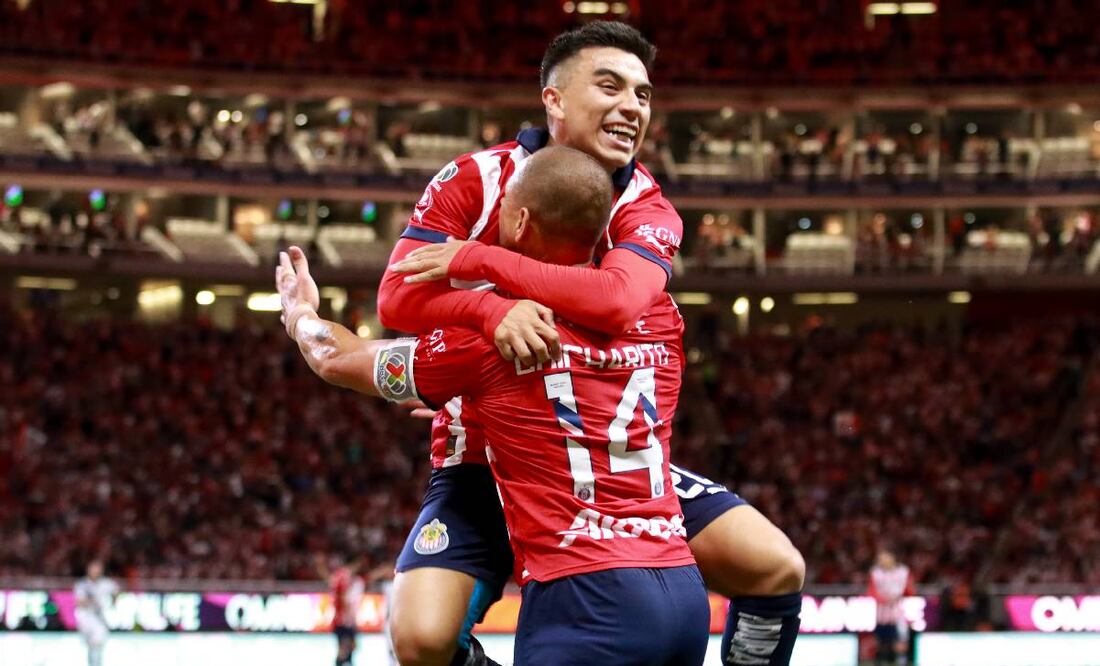 El Nene Beltrán festeja uno de los goles de Chivas en el Clausura 2024. Foto: Imago7