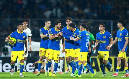 Henry Martín recriminó a Brian Rodríguez por su expulsión ante Pumas