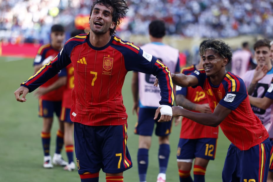 Ferran Torres en festejo de gol, durante el triunfo (1-0) de España ante Argentina en la final del Mundial de 2026 - Foto: EFE
