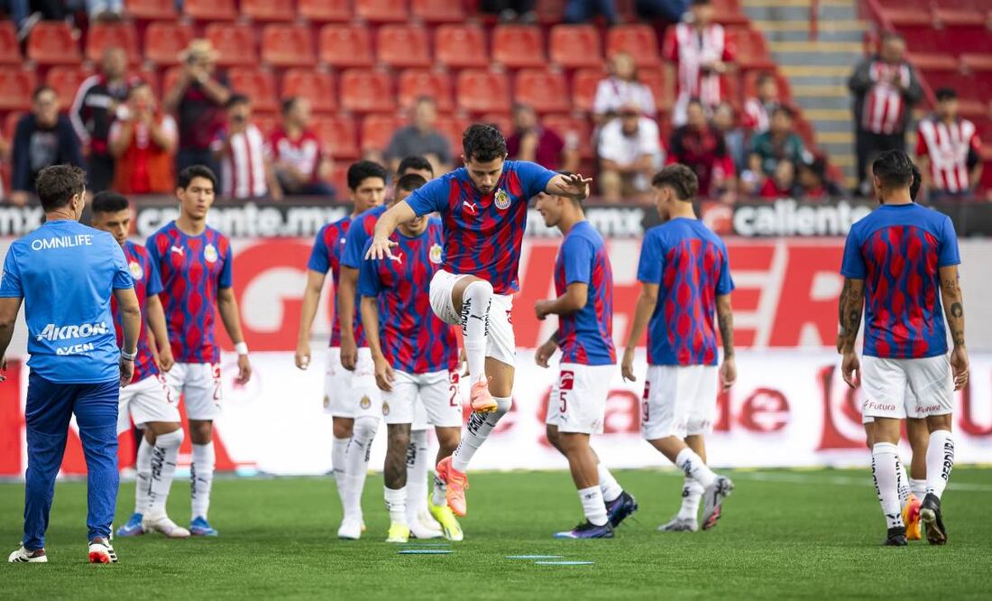La afición cuestionó la manera en que entrena el equipo.