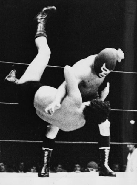 Blue Demon: De la pobreza a una leyenda de los cuadriláteros
