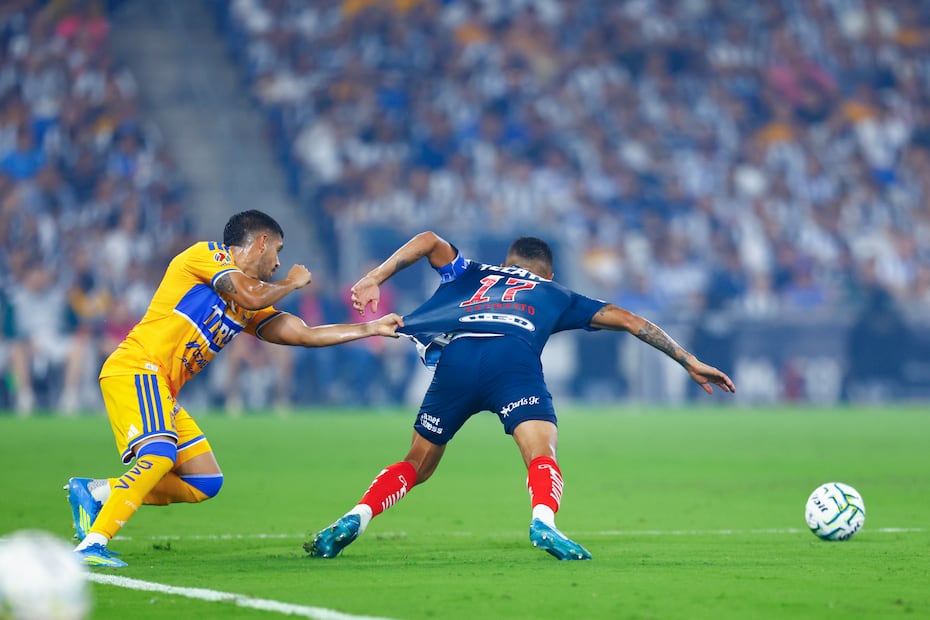 Intensidad en cada jugada por ambos equipos/ Foto: Imago7