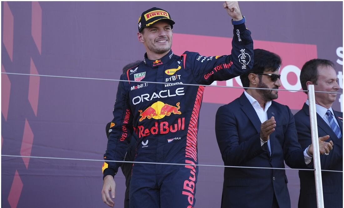 Max Verstappen celebrando en Fórmula 1