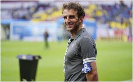 Advierten a Cruz Azul sobre la llegada de Iván Alonso como director deportivo