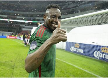 En Colombia le desean suerte a Julián Quiñones tras elegir a la Selección Mexicana