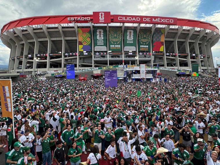 La afición mexicana prepara un recibimiento especial para la Selección / Foto: Diego Simón Sánchez - EL UNIVERSAL