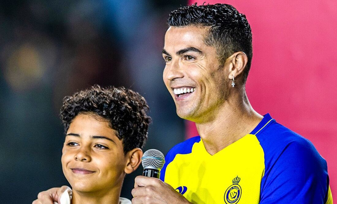 Cristiano Ronaldo podría jugar junto a su hijo en el Al-Nassr. Fuente: Twitter @LuisOmarTapia