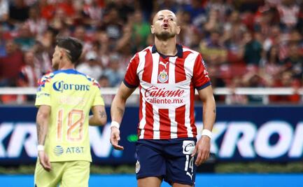 Chicharito Hernández motivó a sus compañeros antes de enfrentar al América en las Semifinal de Vuelta