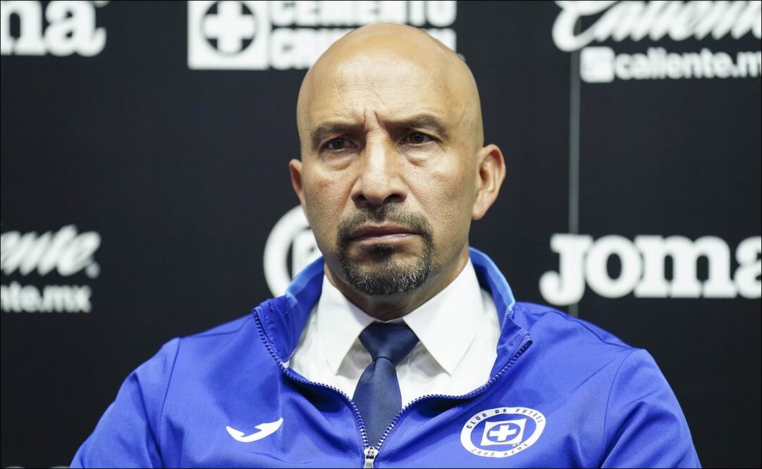 Oficialmente, Cruz Azul comunicó la partida del Conejo Pérez de la dirección deportiva / FOTO: ESPECIAL