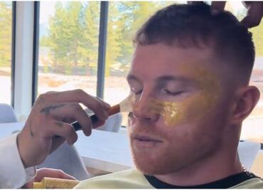 ¡Canelo Álvarez se cuida el rostro con 24 quilates de oro!