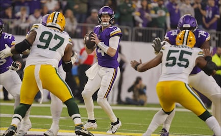 Vikings dan un golpe de autoridad al imponerse 27-25 ante Packers; Sam Darnold robó reflectores