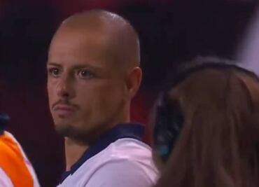 Javier Hernández desprecia a reportera que intentaba entrevistarlo