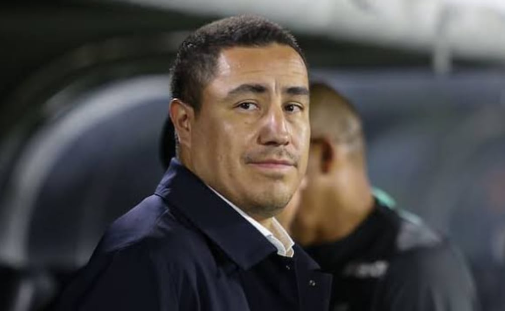 Efraín Juárez en su etapa con Pumas